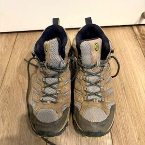 Merrel hiking boots